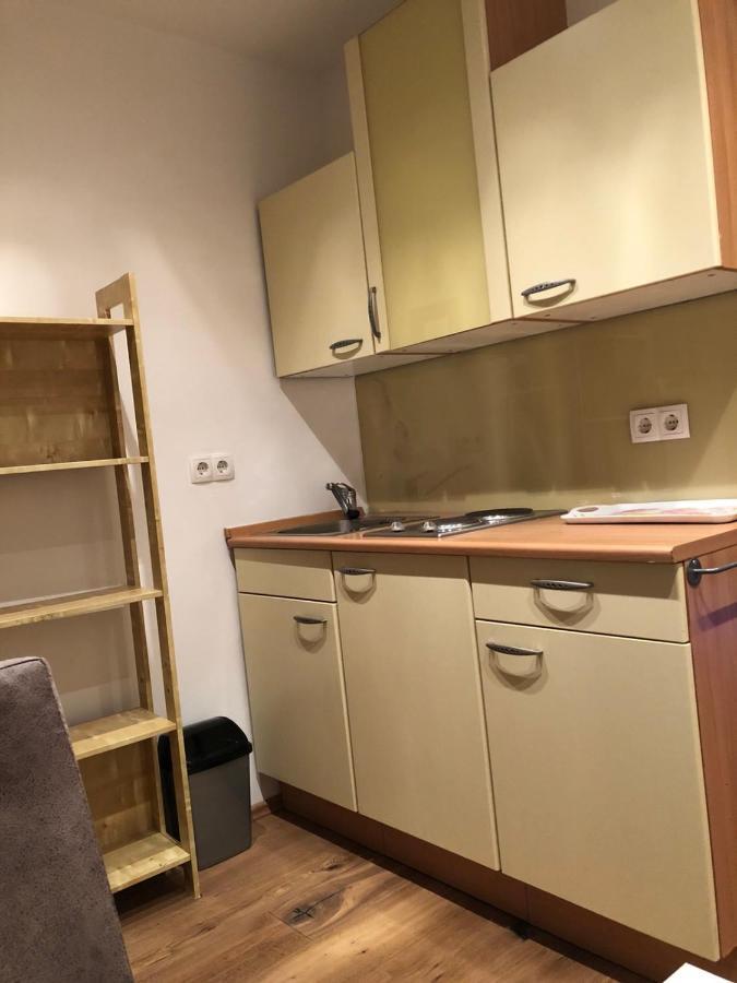 Nina Apartment 维也纳新城 外观 照片